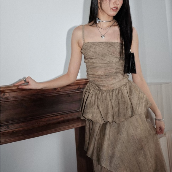 Elegant Tan Strapless Dress - Picture 3 of 5